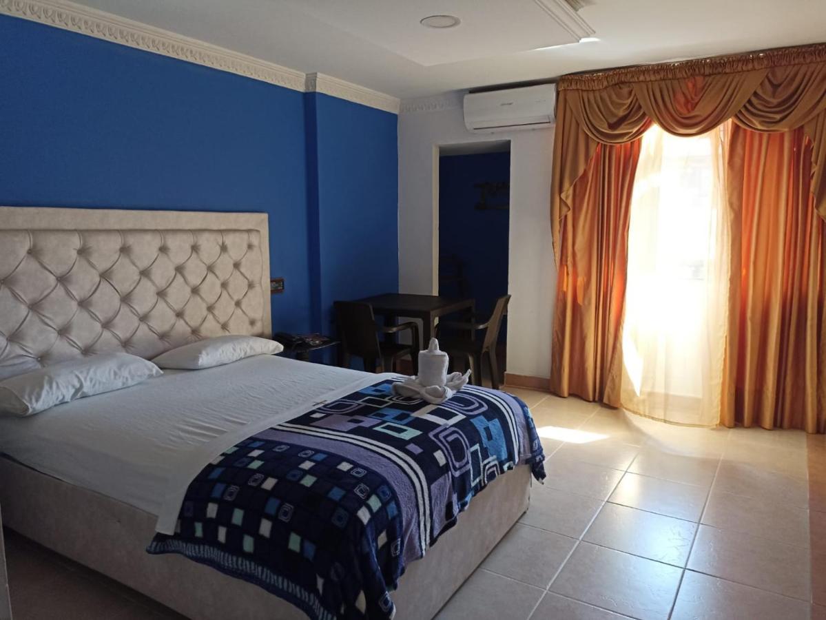 Hotel Residencias Noches De Paris Cali Exterior photo